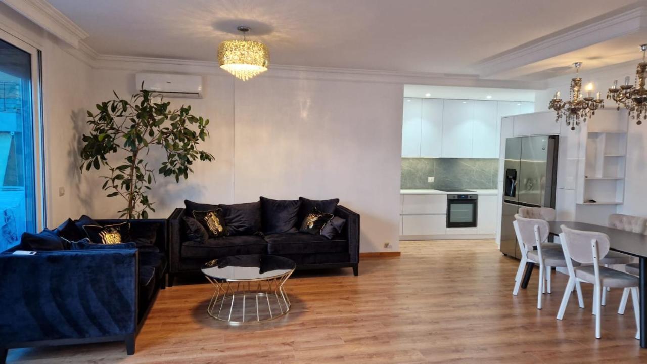 Pirro Luxury Apartment Sarandë 外观 照片