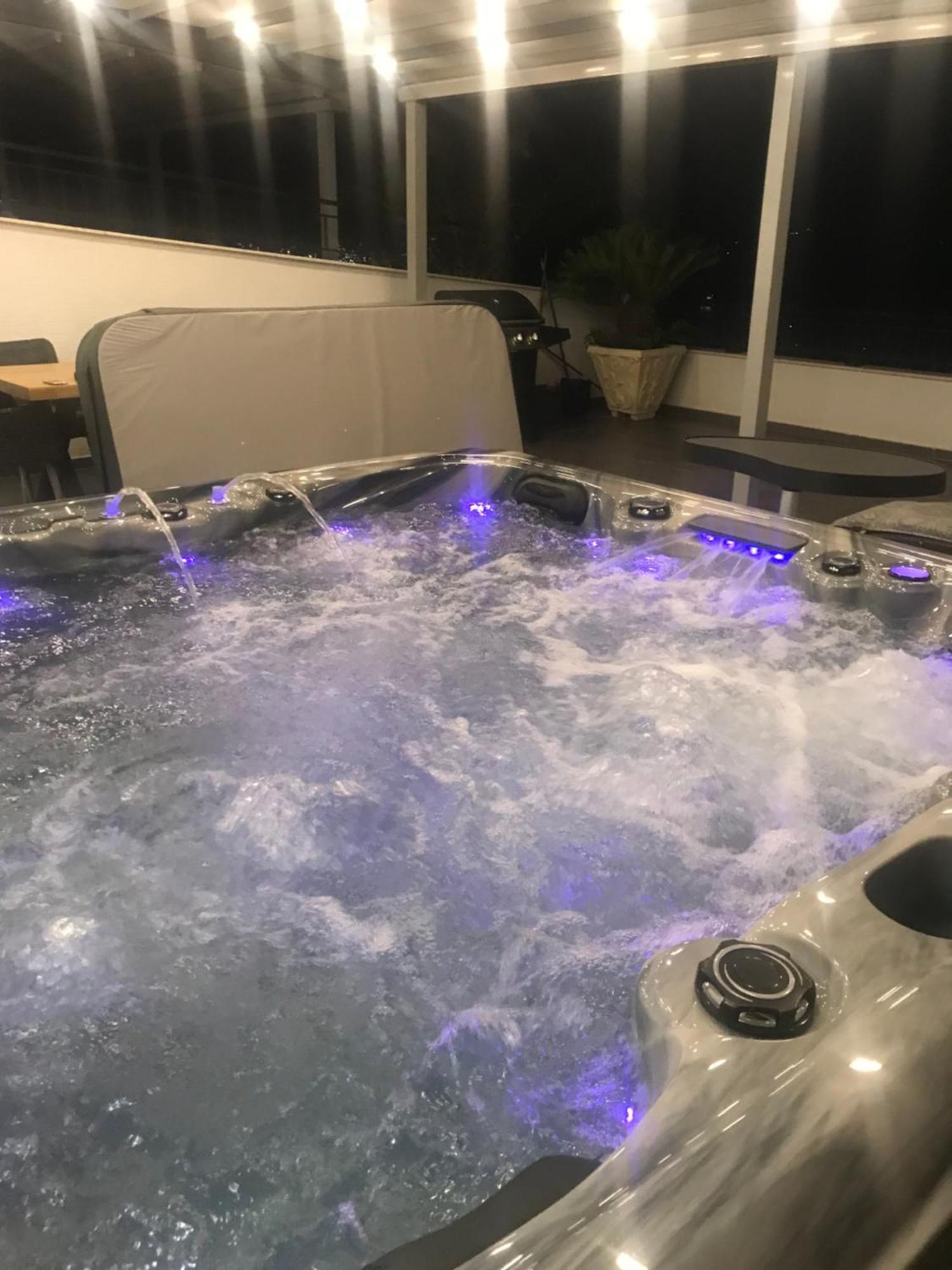 Pirro Luxury Apartment Sarandë 外观 照片
